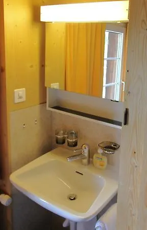 Huesli Mezzaprada Apartamento *