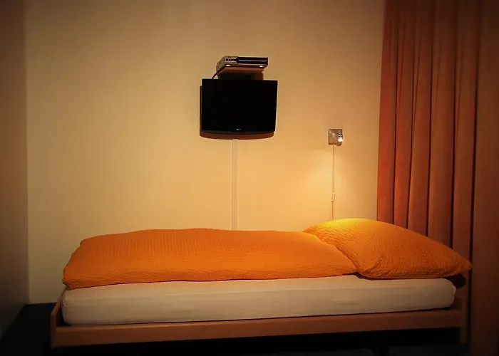 Mezzaprada Hotell 2*