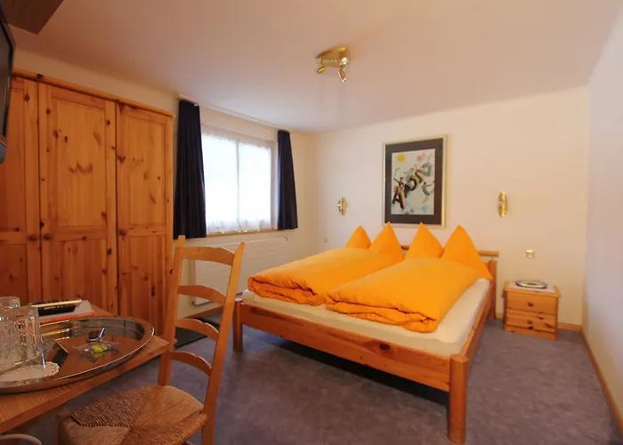 Mezzaprada Hotell Arosa